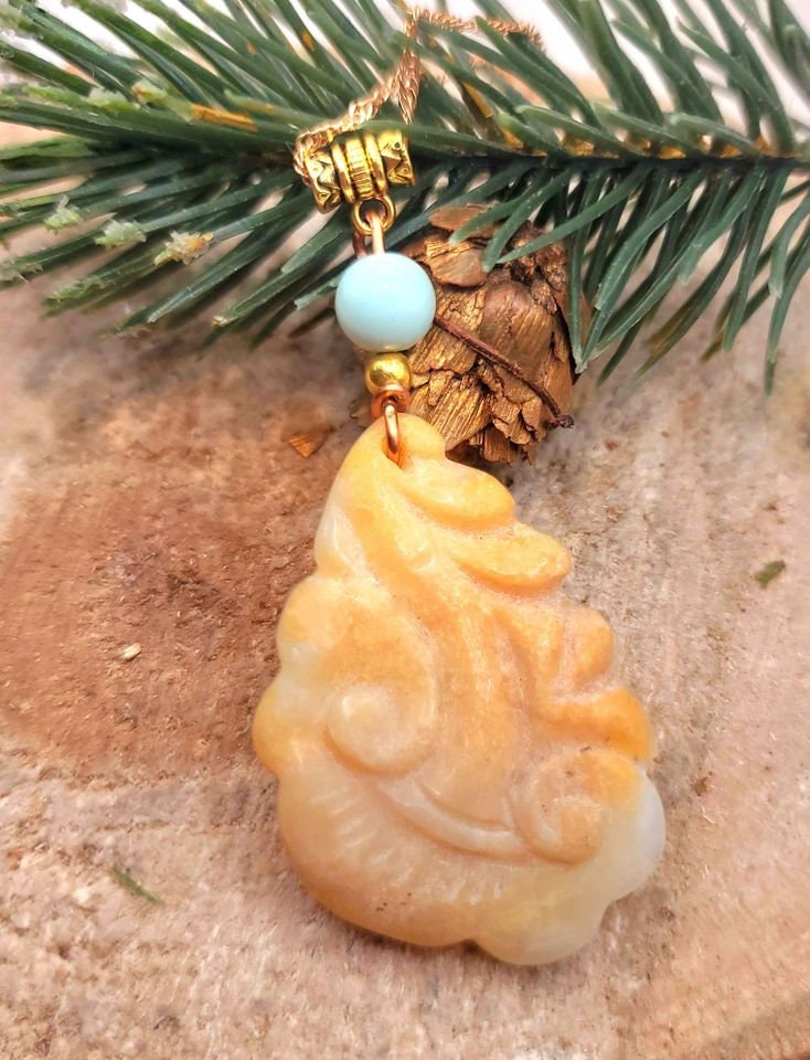 Beautiful Nature Orange Quartz Hand Carved RuiYi & Rainbow Stone Pendant Necklace