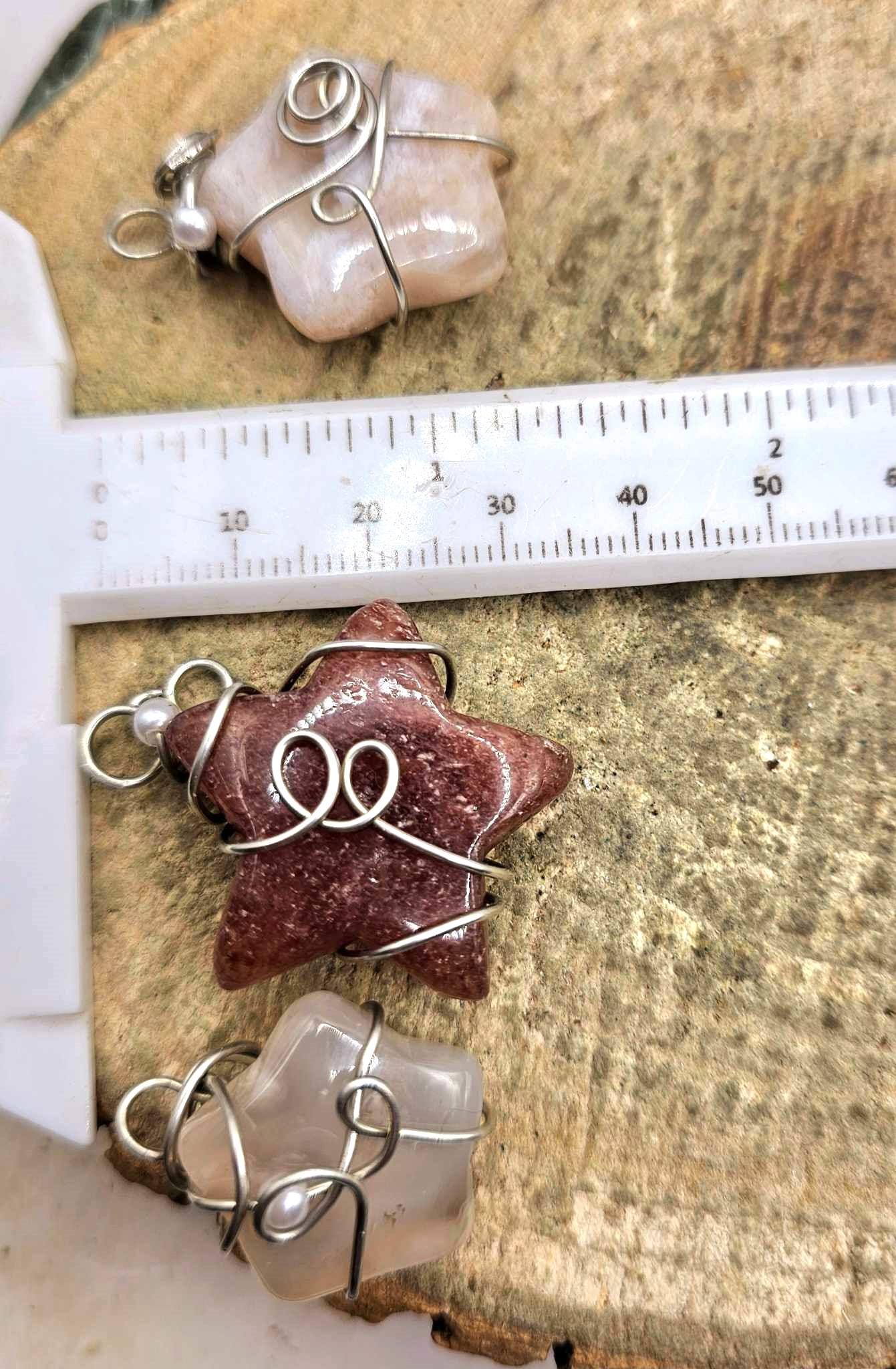 Nature Crystal Stone Quartz Wire Wrapped Pendant Necklace