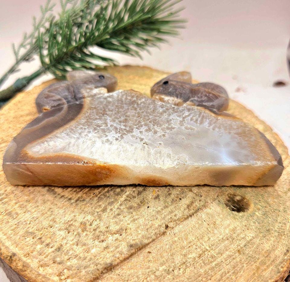 Nature Agate Slice Hand Carved Rabbit Pair On Hill 4.5" Figure.