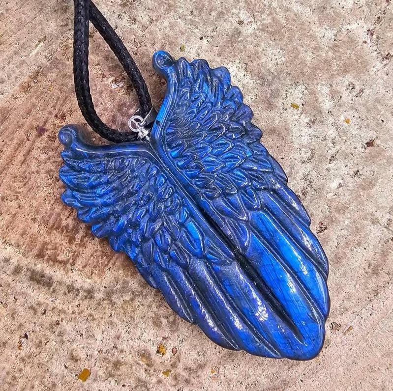 Nature Labradorite Carved Flashy Angel Wing Pendant Necklace