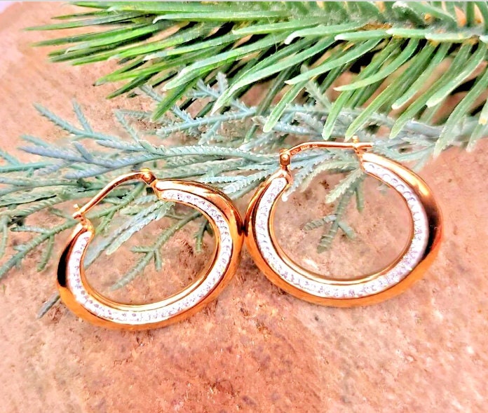 New In Box 14k Gold Plated Sterling Silver White Enamel Hoop Earrings