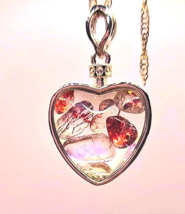 Nature Super Seven Floating Crystals Pendant Necklace