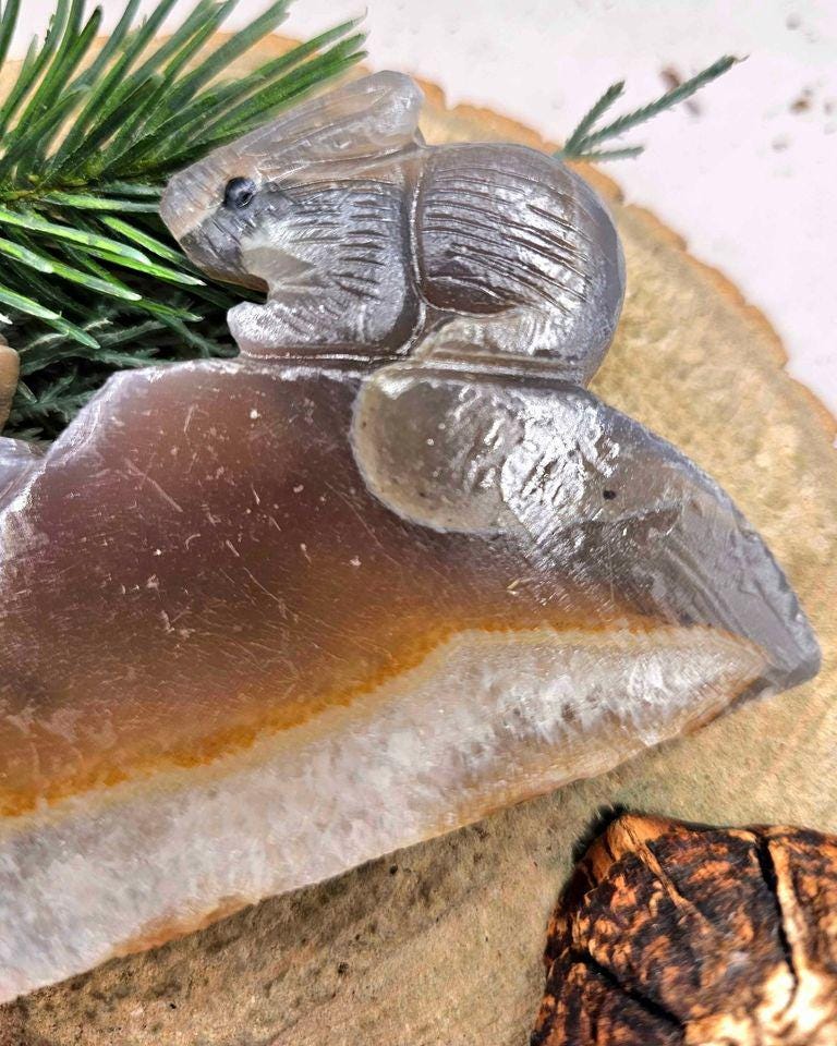 Nature Agate Slice Hand Carved Rabbit Pair On Hill 4.5" Figure.
