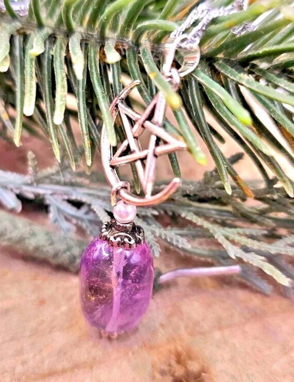 Beautiful Nature lavender Amethyst With Star On Moon Charm Pendant Necklace