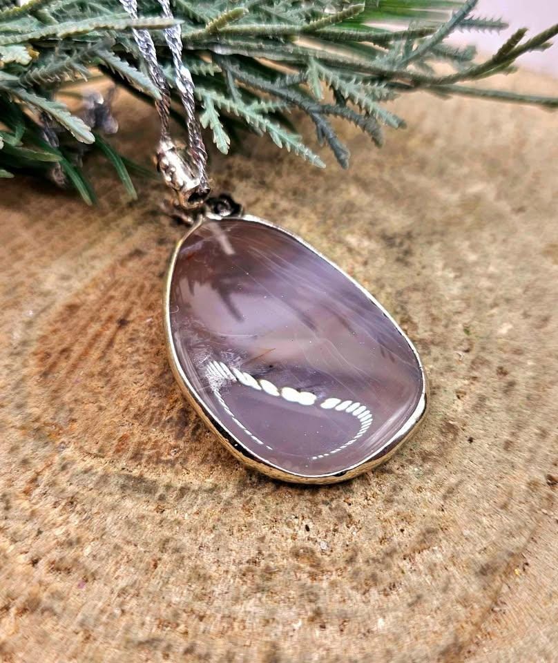 Nature Gray Agate Slice Rose Charm Big Pendant Necklace
