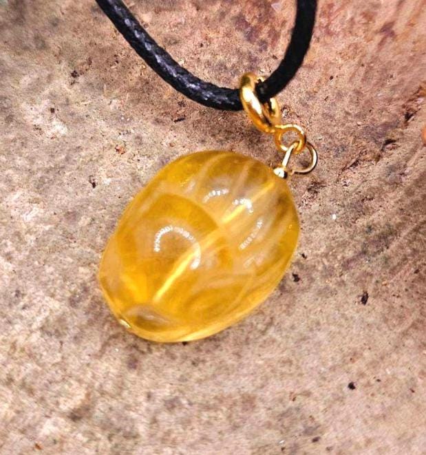 Nature Fluorite Sleeping Nine Tails Fox Pendant Necklace