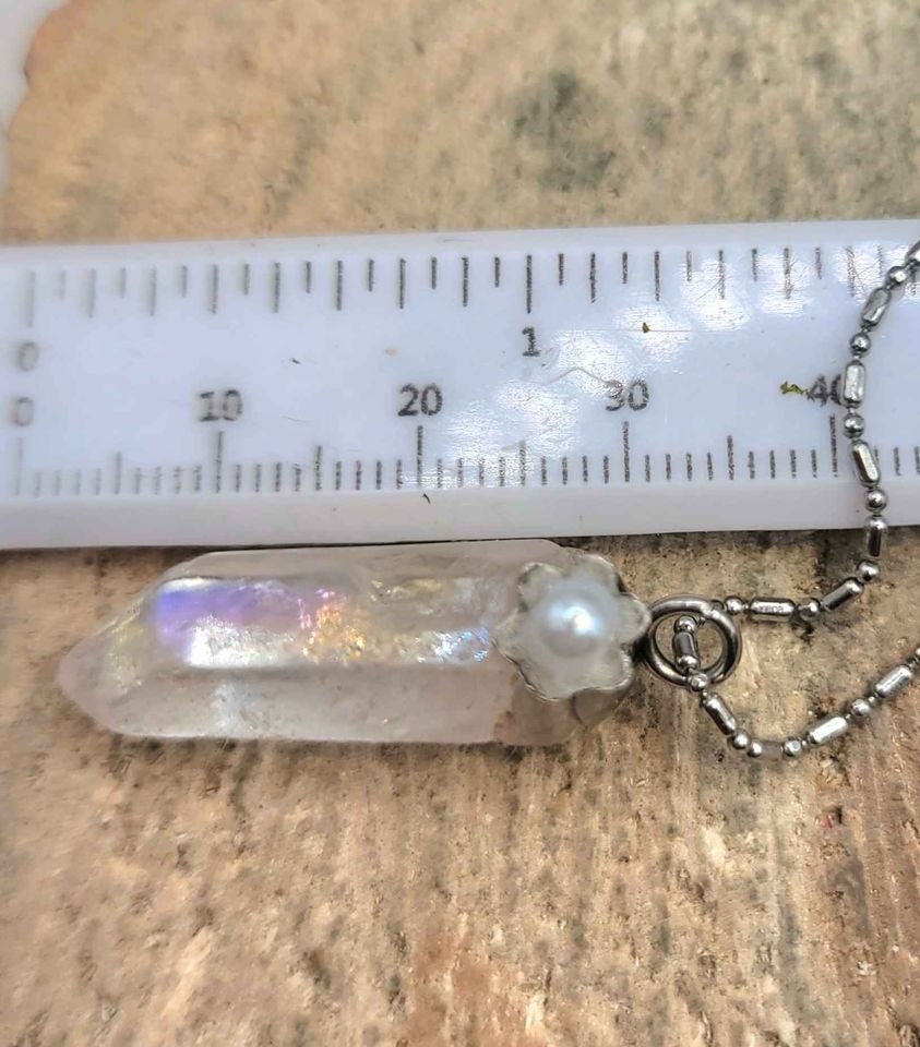 Beautiful Rainbow Aura Nature Crystal Point With Flower Pendant Necklace