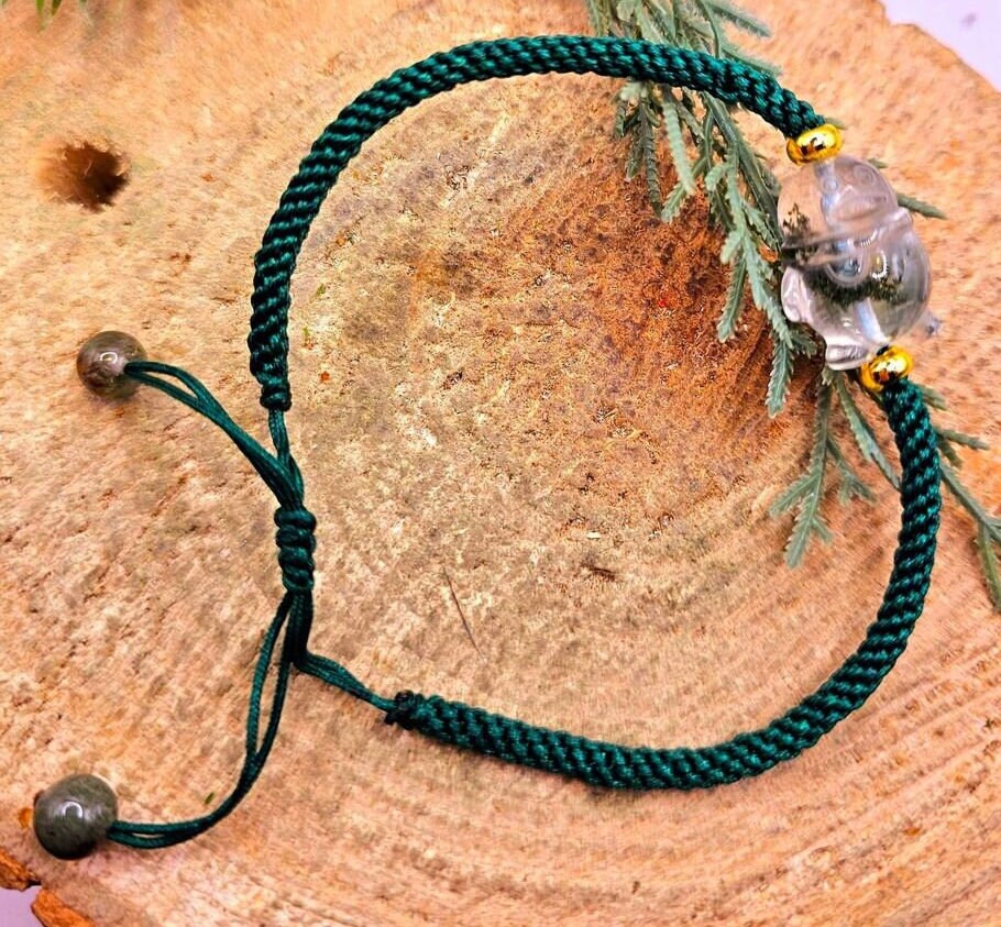Cute Nature Phantom Hand Carved Penguin Green Knitted Adjustable Bracelet