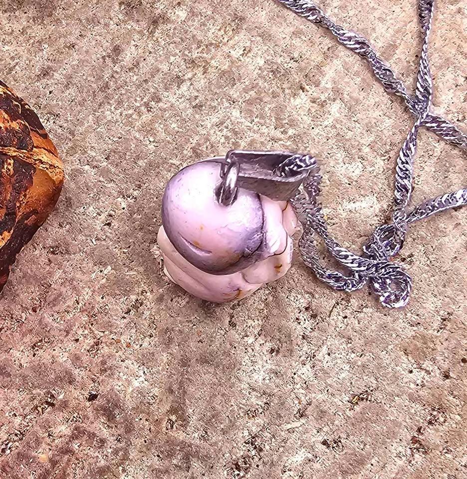 Nature Alashan Agate Hand Carved Standing Rabbit Pendant Necklace