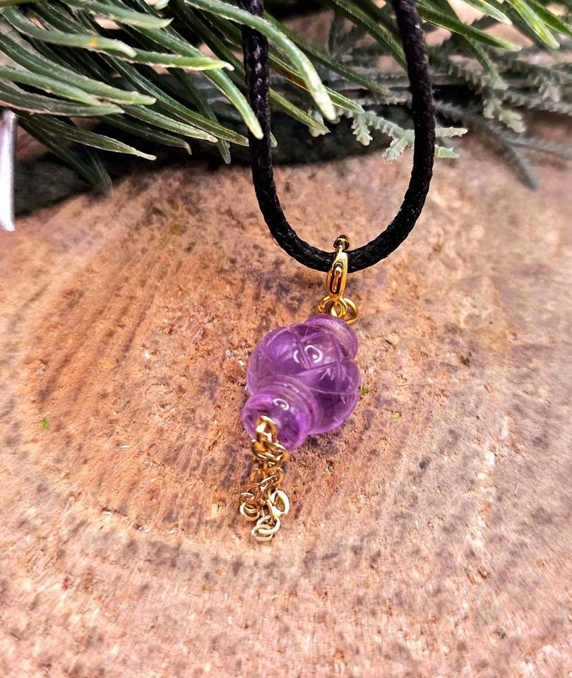 Unique Nature Amethyst Hand Carved Oriental Lantern Pendant Necklace