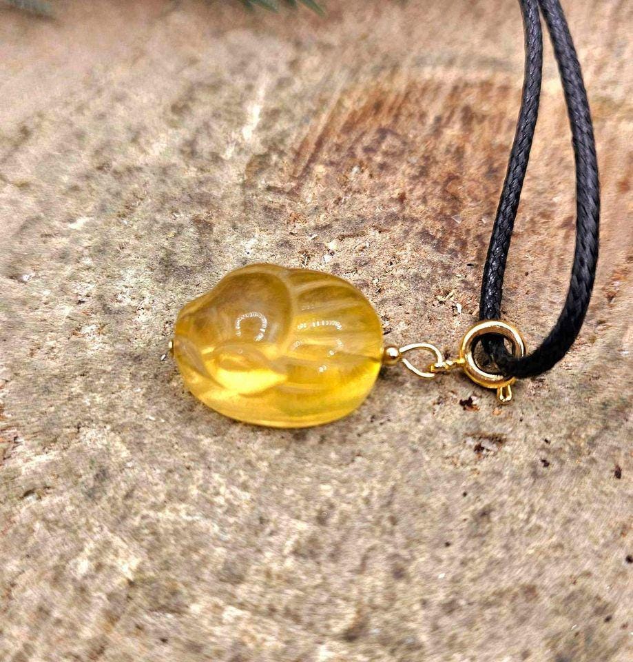 Nature Fluorite Sleeping Nine Tails Fox Pendant Necklace