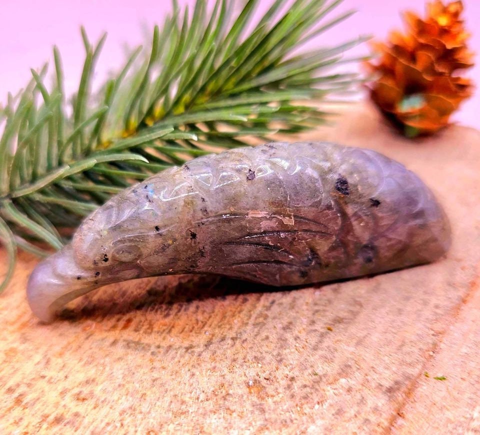 Unique Nature Labradorite Hand Carved Eagle Decor Figure