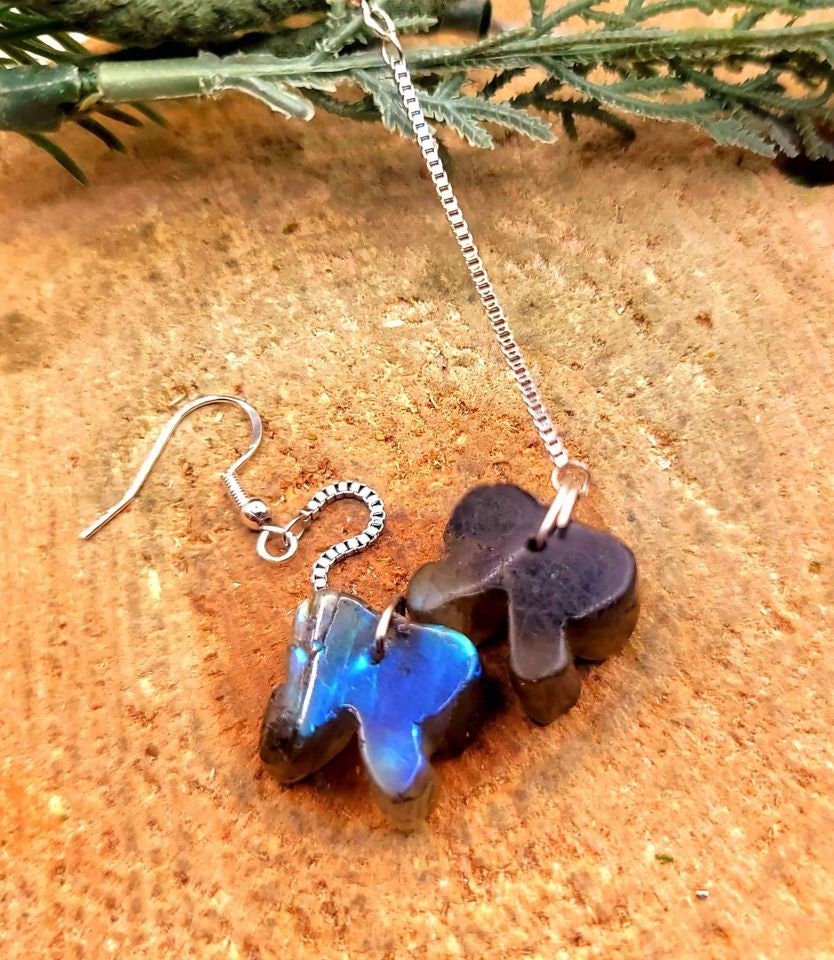 Beautiful Nature Labradorite Hand Carved Flashy Ribbon Dangle S925 Earring