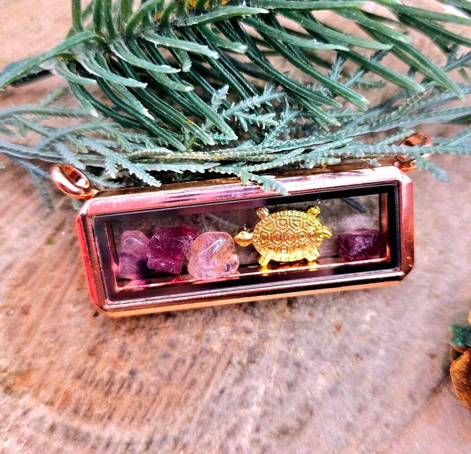 Nature Ruby Super Seven Stone & Blessing Turtle Floating Locket Pendant