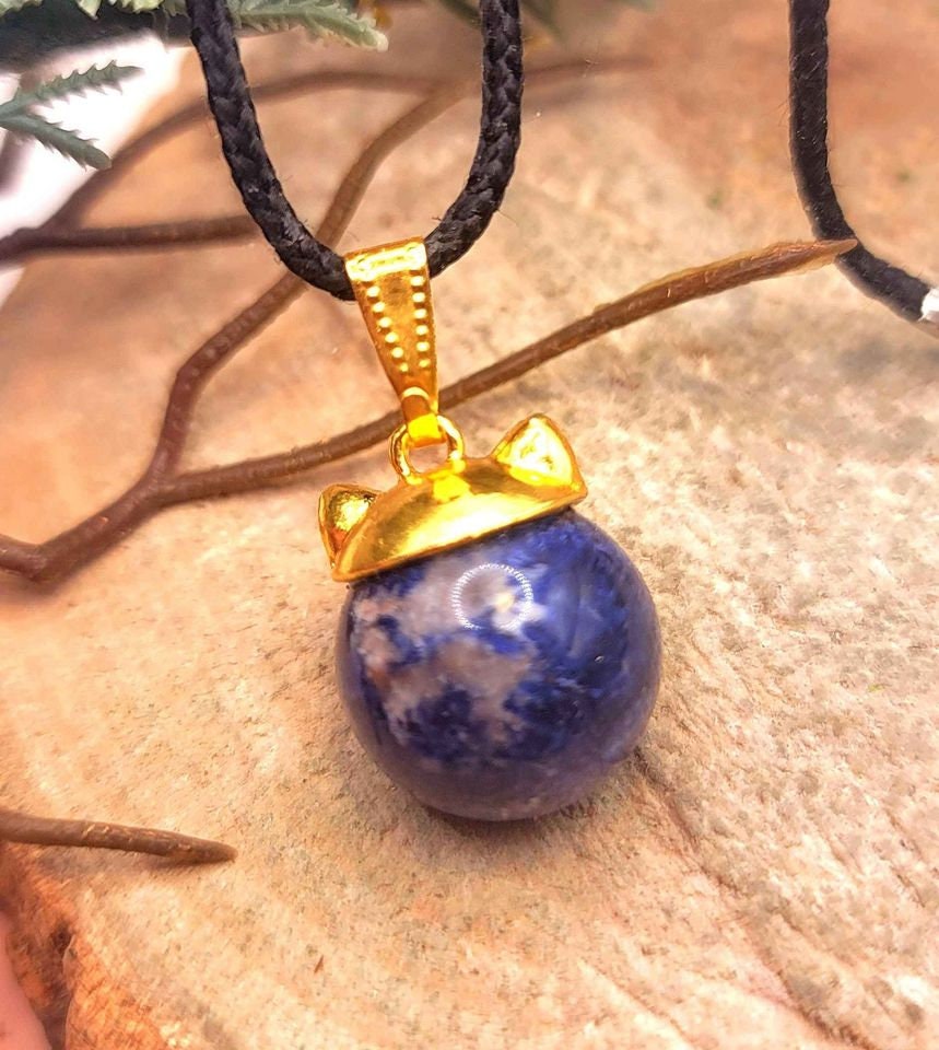 Beautiful Nature Blue Sodalite Sphere With Cat Cab Pendant Necklace