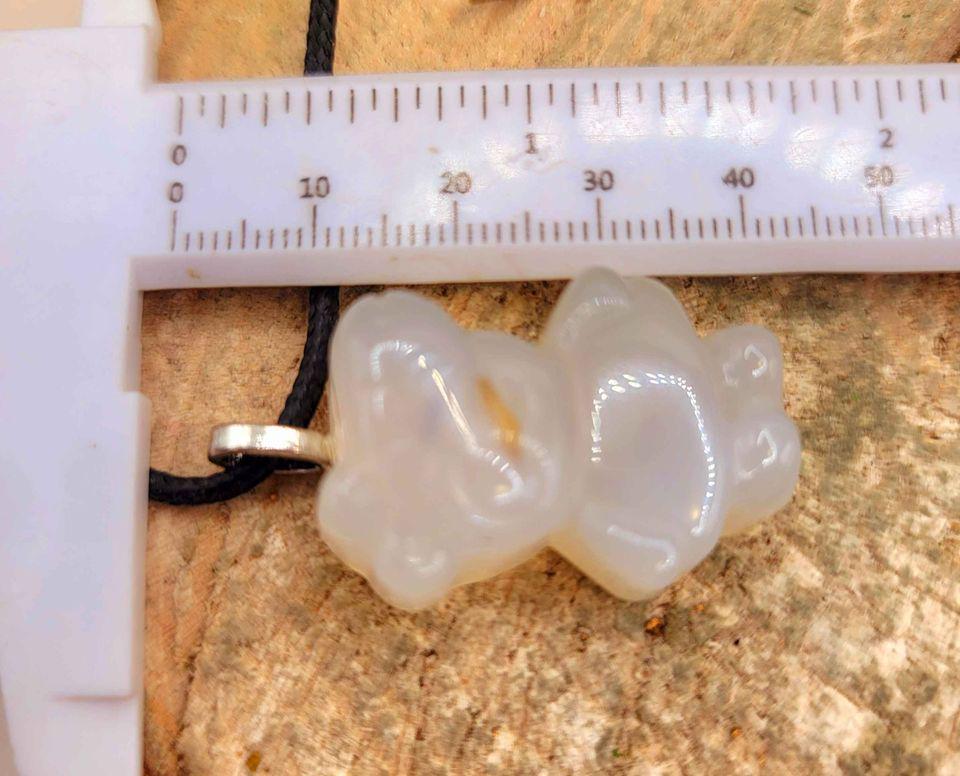 Adorable Nature Agate Hand Carved Peppa Pig Pendant Necklace.