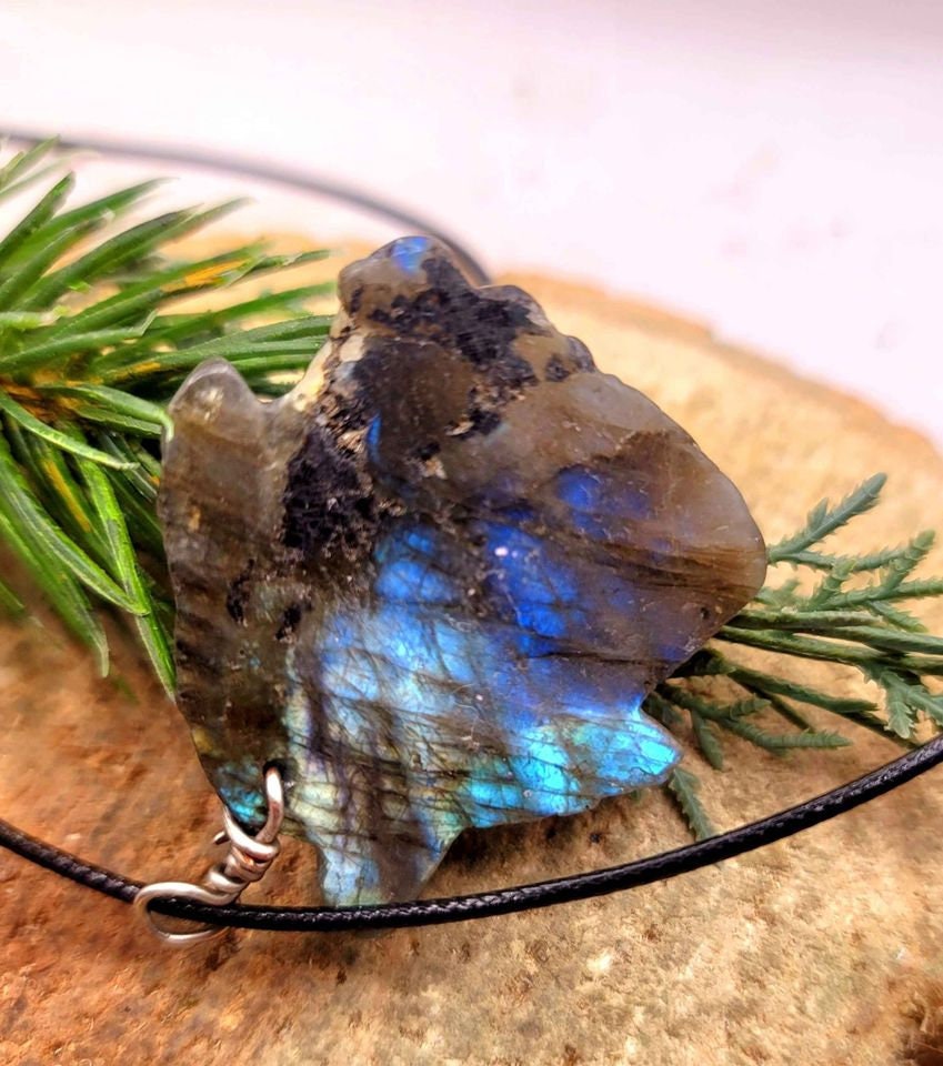 Beautiful Nature Labradorite Strong Flash Cottage Farmhouse Pendant Necklace
