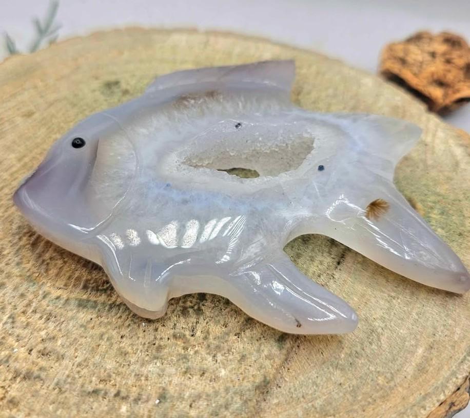 Nature Druzy Agate Hand Carved 4" Fish Figure