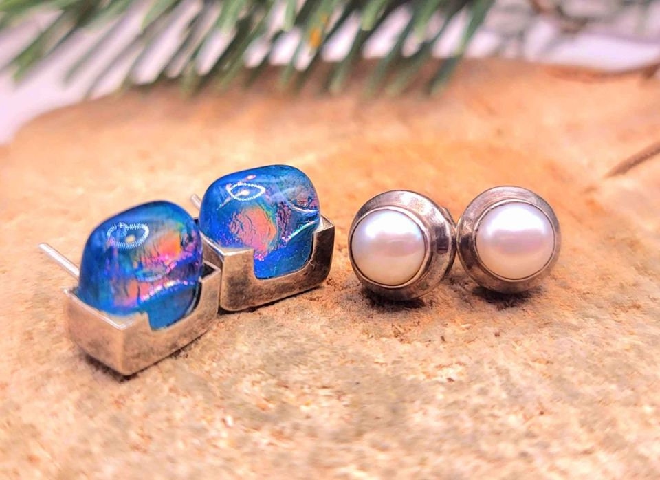 Beautiful 2 pairs Of Blue Aura Glass Tile & Pearl Sterling Silver Ear Studs