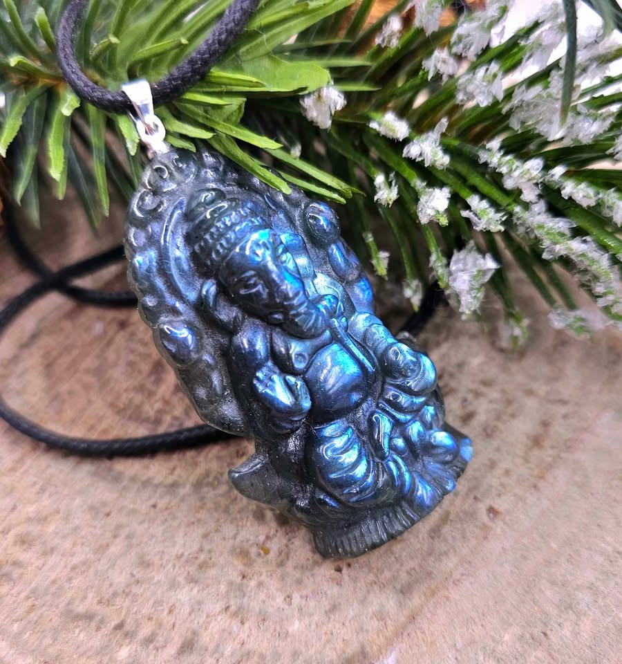 Nature Labradorite Flashy Carved Elephant God Ganesha Pendant Necklace