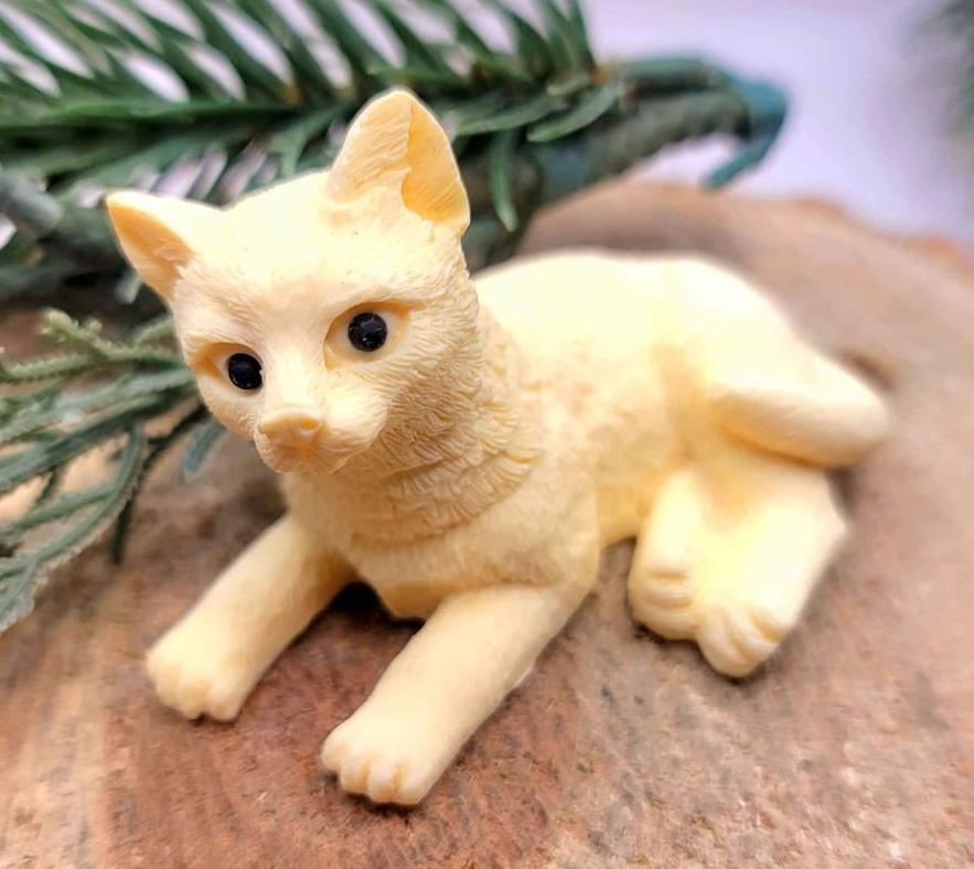 Unique Nature Corozo Nut Hand Carved Animals Decor Figure