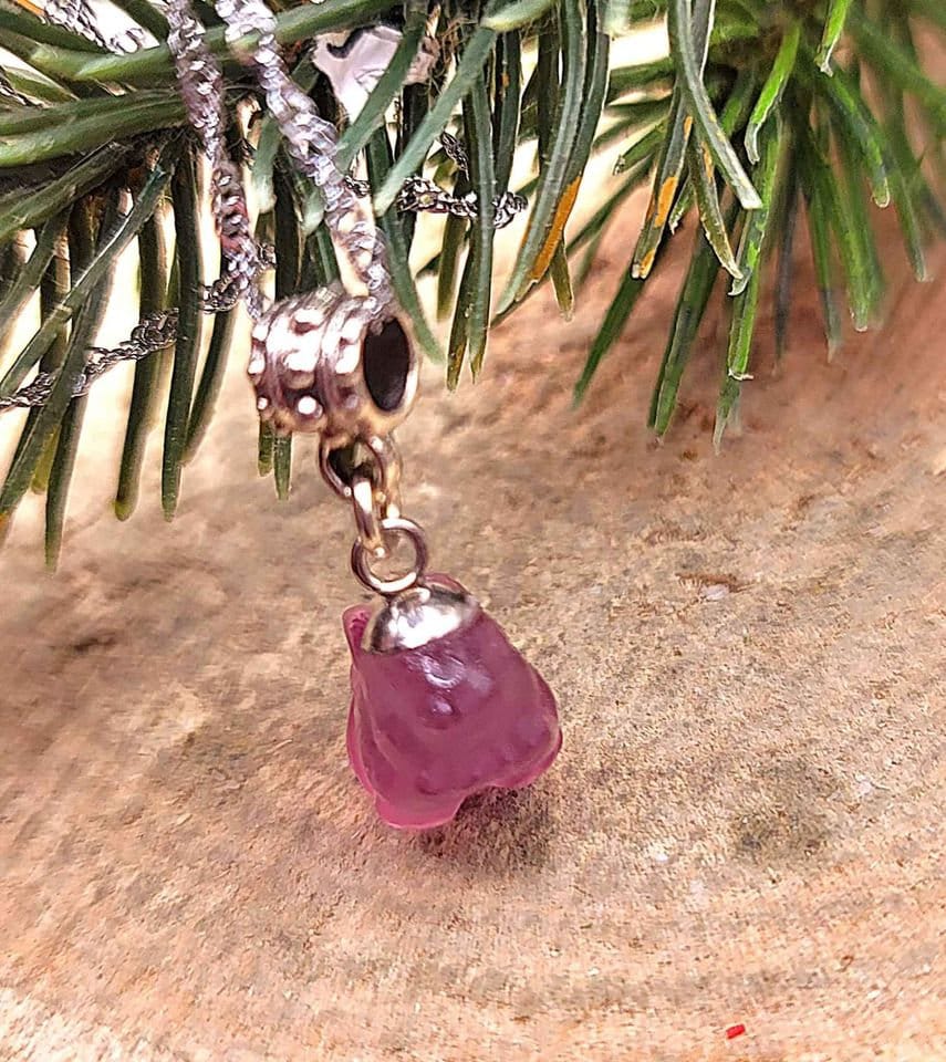 Adorable Nature Purple Fluorite Hand Carved Rabbit Pendant Necklace