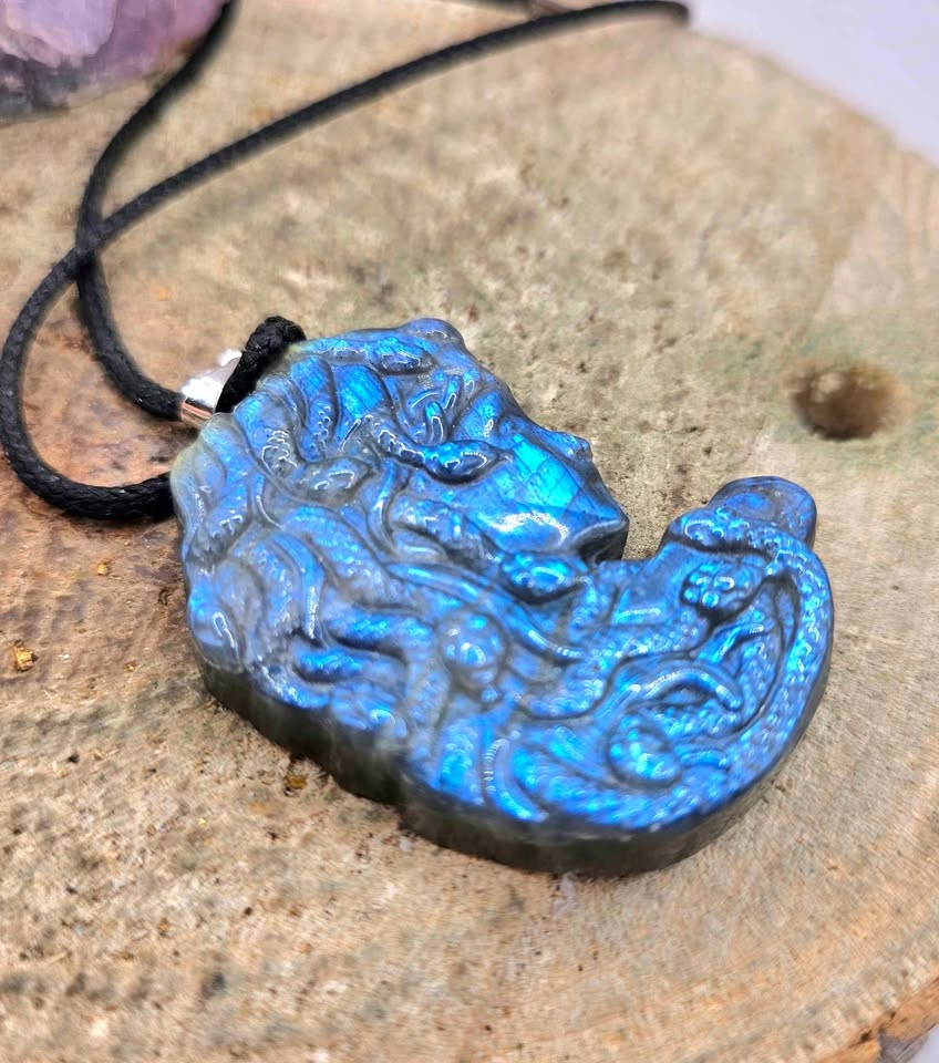 Nature Labradorite Carved Flashy Medusa Big Pendant Necklace