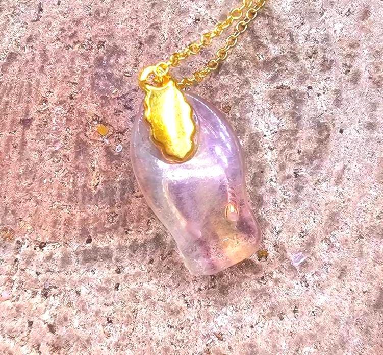 Nature Stone Cute Flip Flop Pendant Necklace