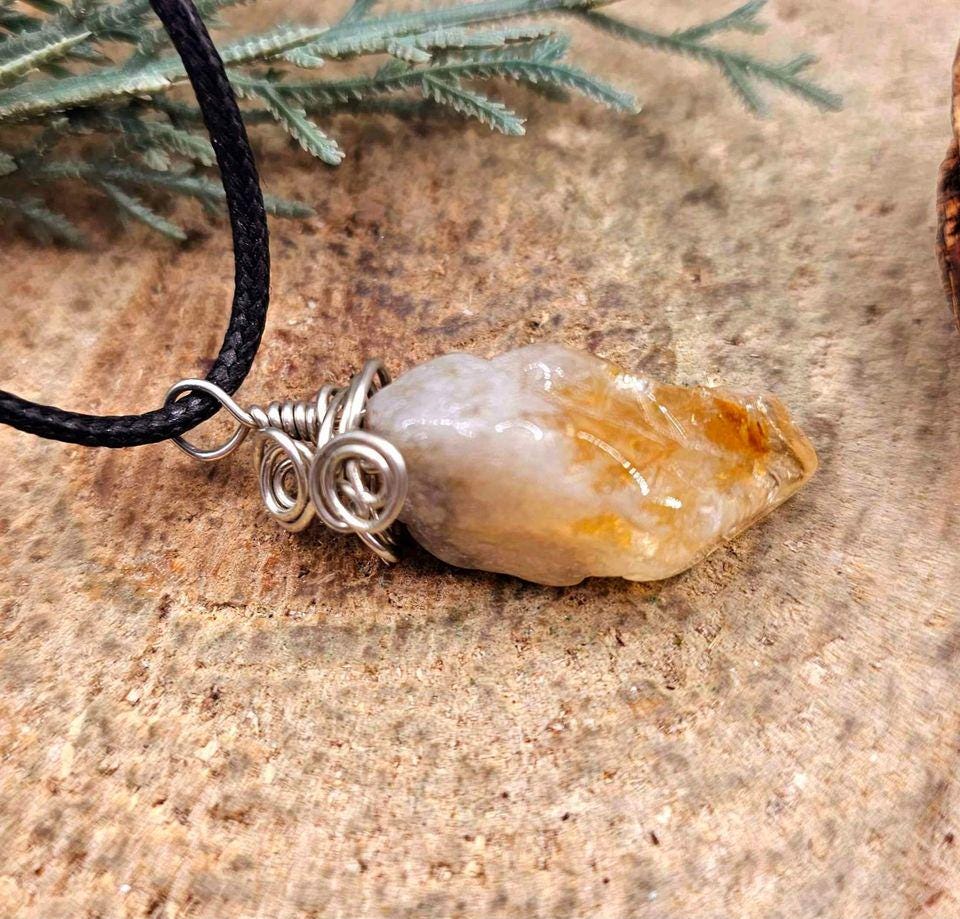 Beautiful Nature Yellow Citrine Polished Tooth Pendant Necklace