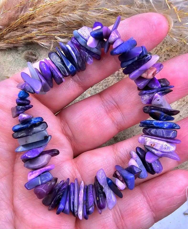 Nature Sugilite Stone Freeform Chips Bracelet