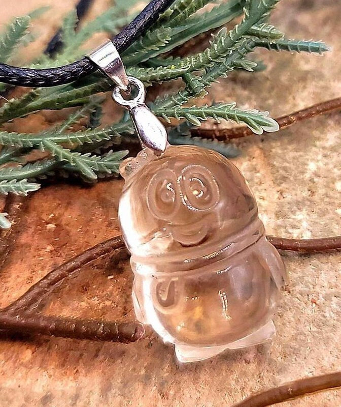 Nature Clear Crystal Hand Carved Penguin Pendant Necklace