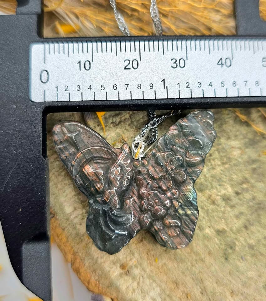 Nature Labradorite Flashy Girl Angel Butterfly Pendant Necklace