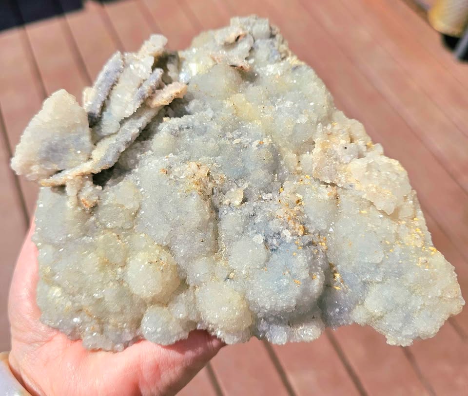 Nature Sparking Druzy Quartz 2.6 lbs Collector Specimen With Stand