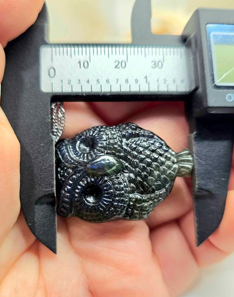 Nature Labradorite Carved Owl Pendant Necklace