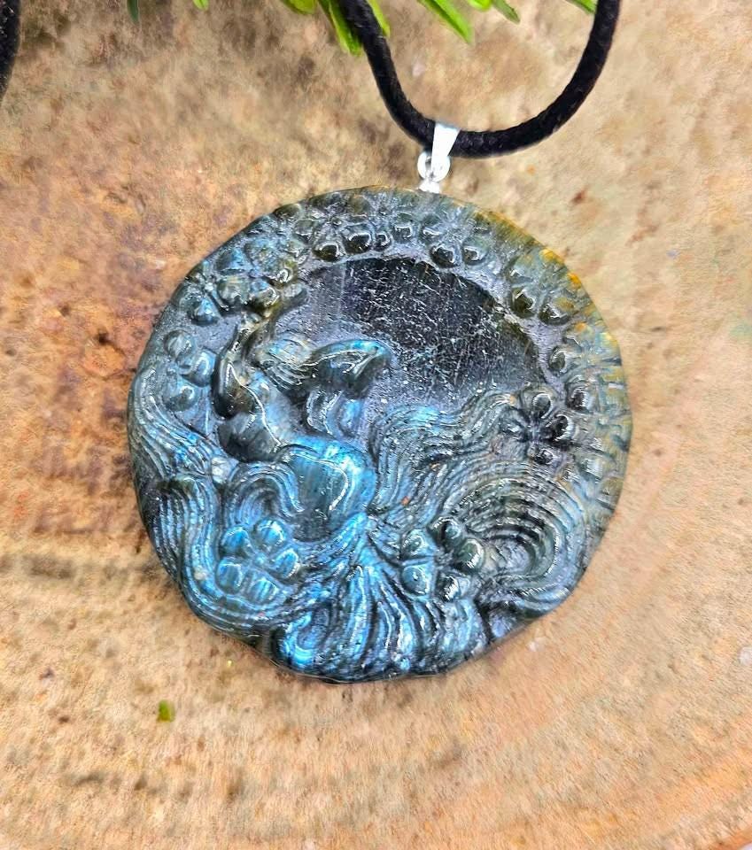 Nature Labradorite Flashy Nine Tails Fox Pendant Necklace