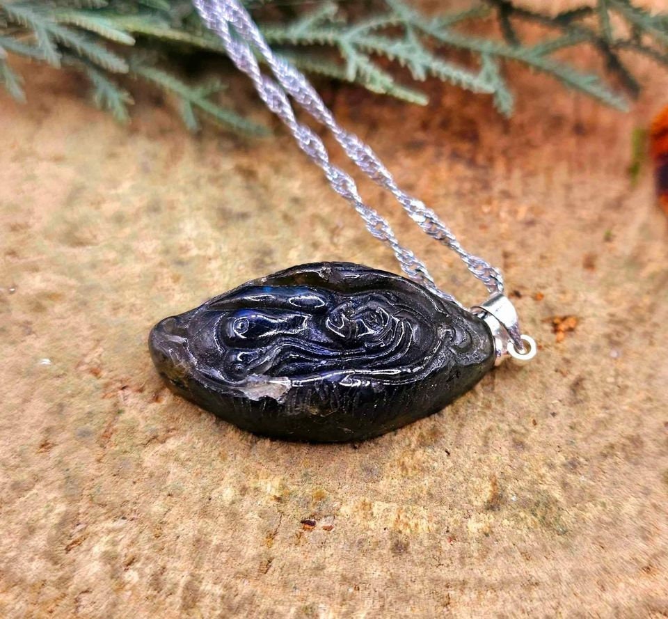 Nature Labradorite Carved Flashy Origin Of Life Pendant Necklace
