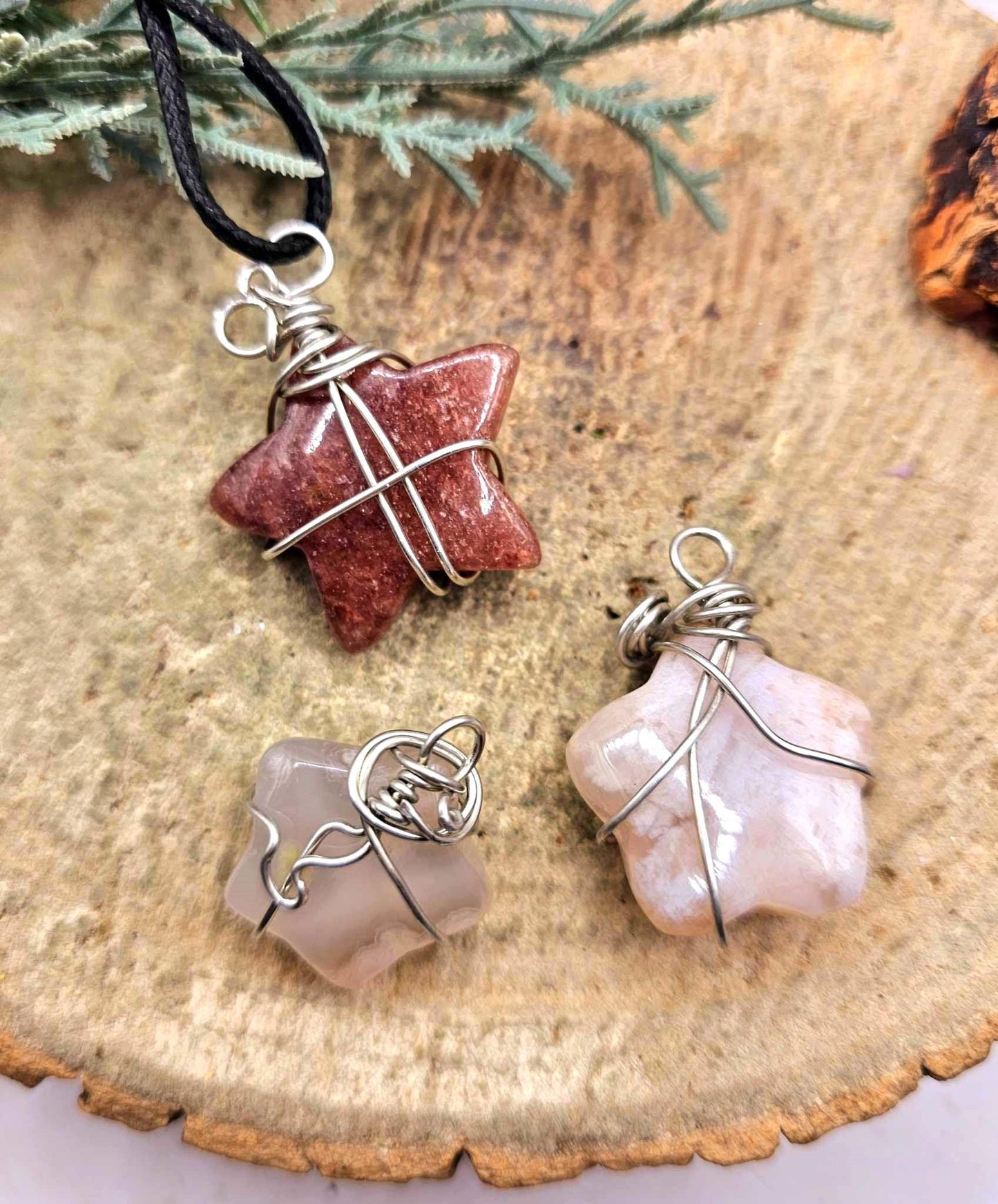 Nature Crystal Stone Quartz Wire Wrapped Pendant Necklace