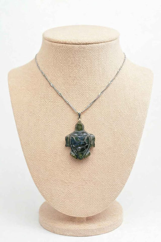 Nature Labradorite Carved Sea Turtle Pendant Necklace