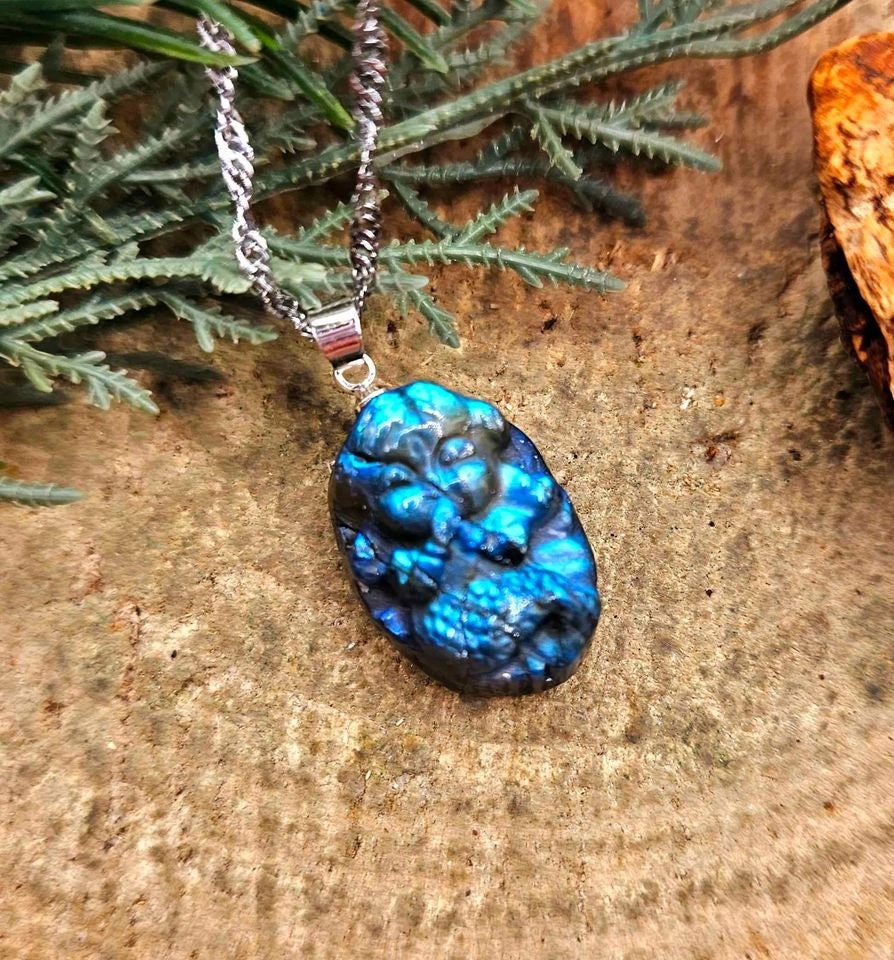 Nature Labradorite Carved Flashy Praying Mermaid Pendant Necklace