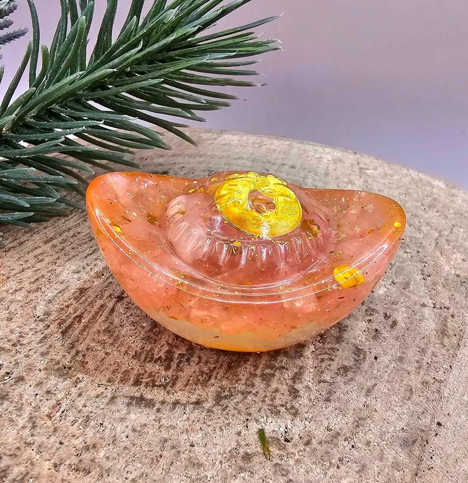 Set Of 2pcs Crystal Chip Resin Ancient Gold (Yuanbao) Decor
