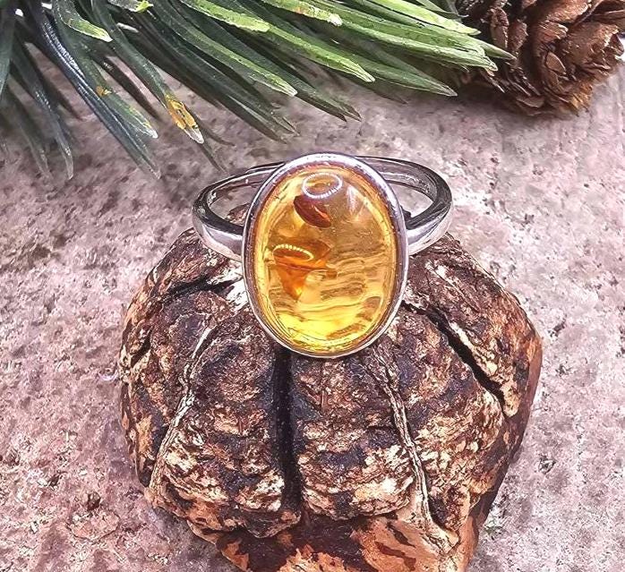 Honey Piebald Amber Oval Shape Adjustable Ring