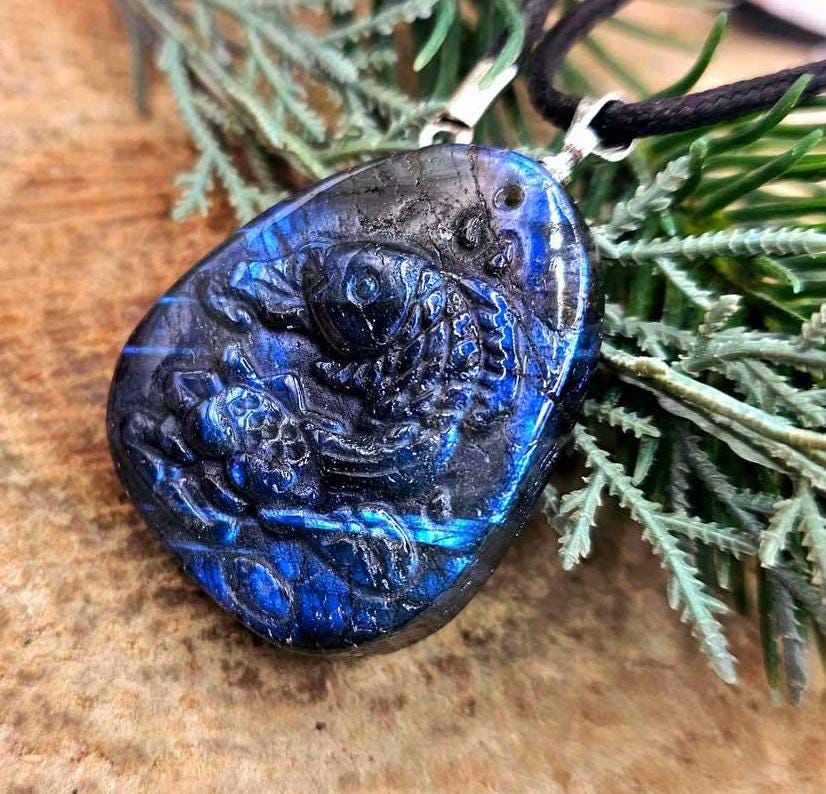 Nature Labradorite Carved Flashy Lotus & Carp Pendant Necklace