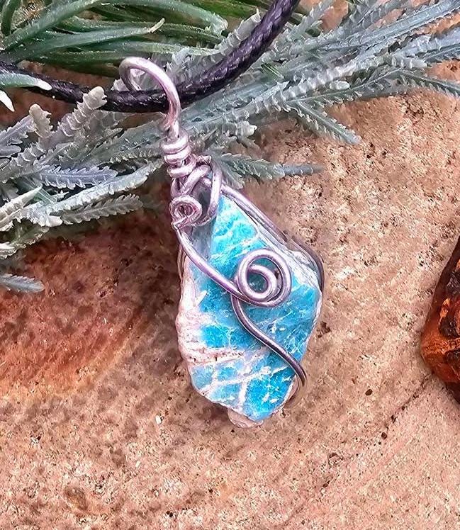Nature Amazonite Raw Stone Wire Wrapped Pendant Necklace