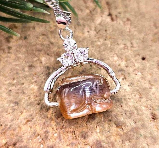 Nature Black Sunstone Hand Carved Flashy Rabbit Pendant Necklace