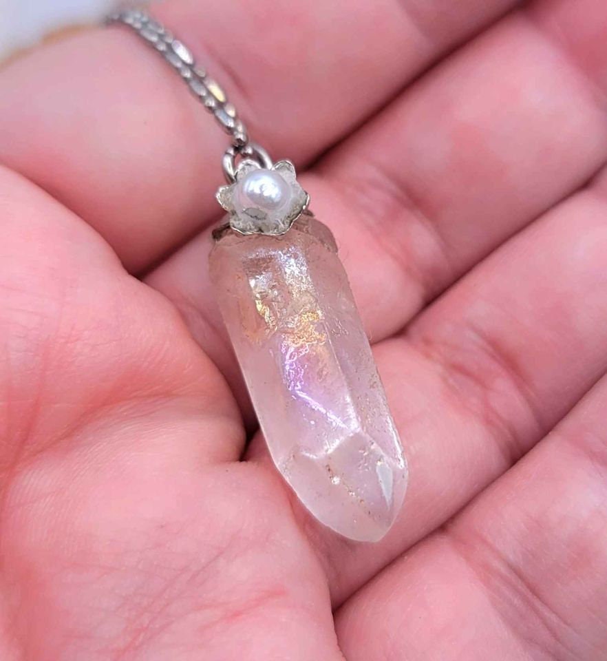 Beautiful Rainbow Aura Nature Crystal Point With Flower Pendant Necklace