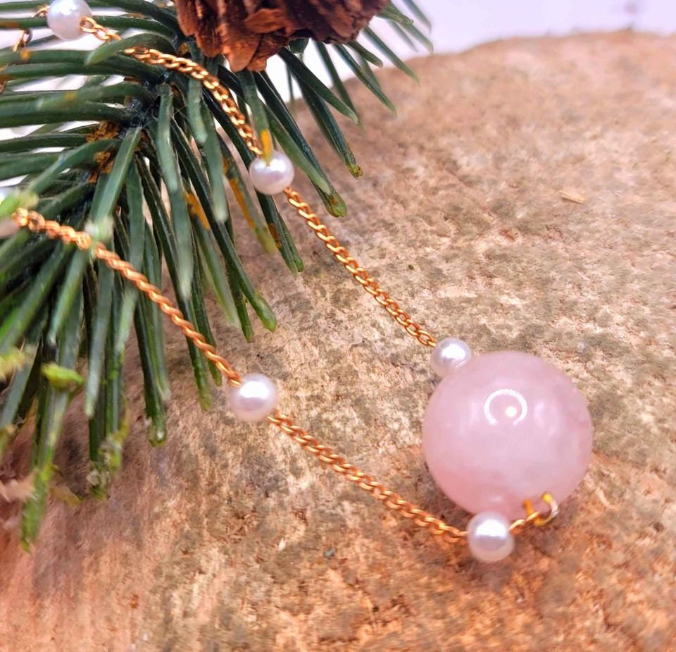 Beautiful Nature Pink Morganite White Beads Accent Rose Gold Necklace