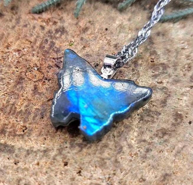 Nature Labradorite Flashy Butterfly Pendant Necklace