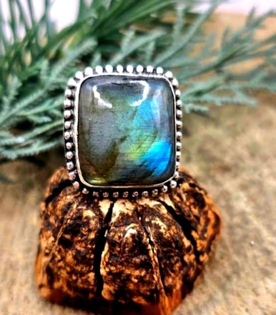Nature Labradorite Flashy 925 Stamped Ring