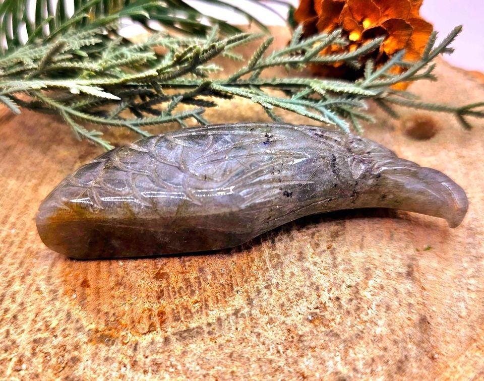 Unique Nature Labradorite Hand Carved Eagle Decor Figure