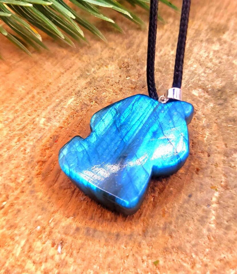 Nature Labradorite Flashy Sleeping Unicorn Pendant Necklace